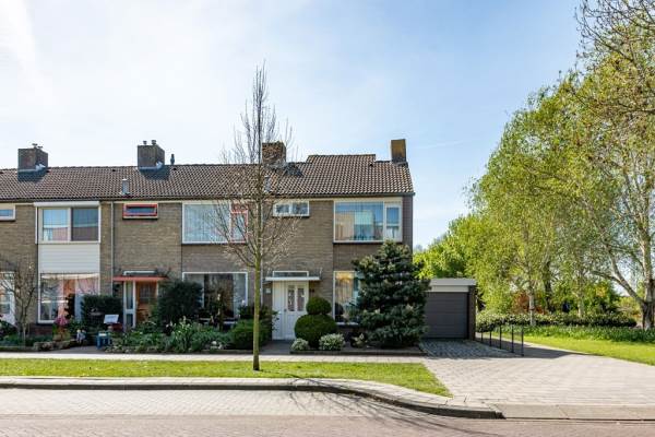 Woning Juliana van Stolbergstraat 40 Hardinxveld-Giessendam