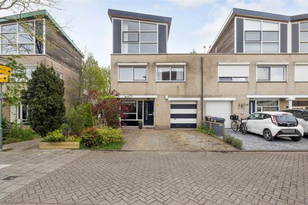 Woning Marowijne 126 Dordrecht