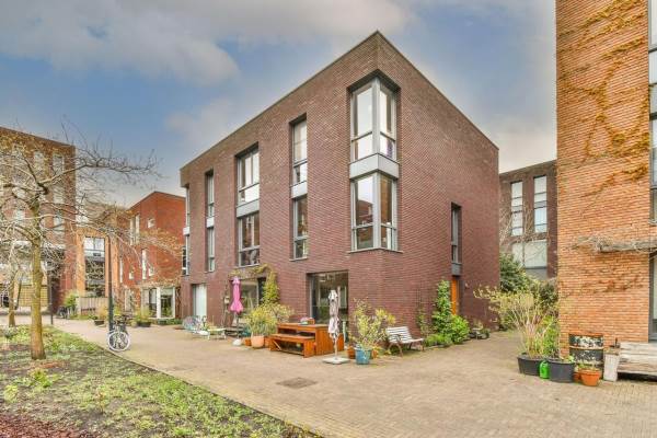 Woning Nicolaas Hennemanhof 9 AMSTERDAM