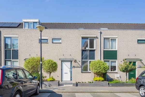 Woning Helsinkilaan 23 Woerden