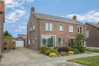 Woning Jan van Riebeeckstraat 8 Steenwijk