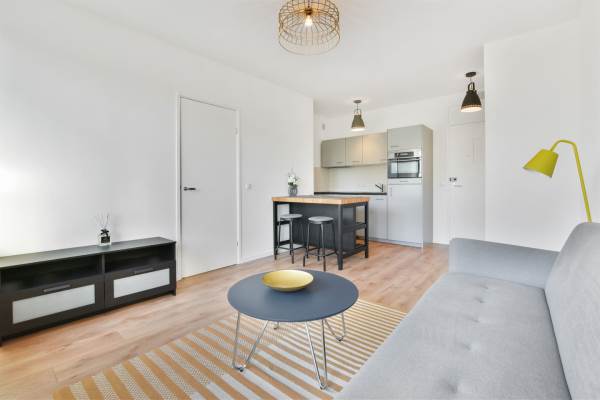 Woning Van Nijenrodeweg 813 Amsterdam