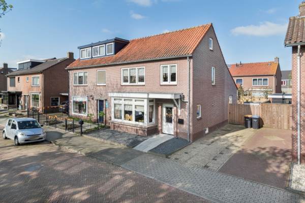 Woning Prinses Irenestraat 21 Bunschoten-Spakenburg
