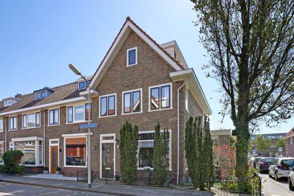 Woning Bloemhofstraat 1 Beverwijk