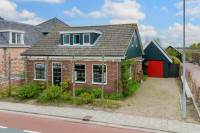 Woning Zuideinde 185 Oostzaan