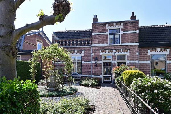 Woning Lindenlaan 72 Huizen