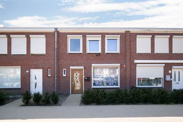 Woning Pater van den Elsenplein 43 Tilburg