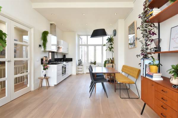 Woning Loosduinseweg 1025 Den Haag