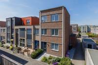 Woning Zwanebloem 12 Alphen aan den Rijn