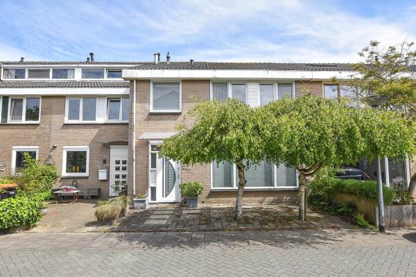 Woning Karveel 4964 LELYSTAD