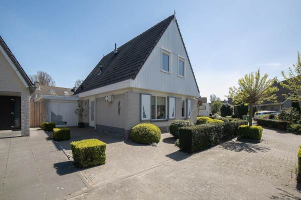 Woning Marga Klompelaan 10 Vlissingen