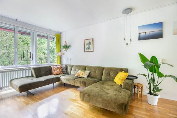 Woning Bovenover 115 Amsterdam