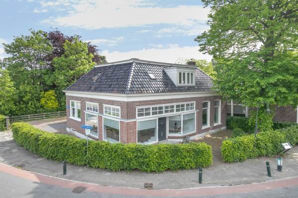 Woning Langebuorren 50 Hallum