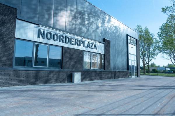 Garage Zeilweg 24 Lelystad