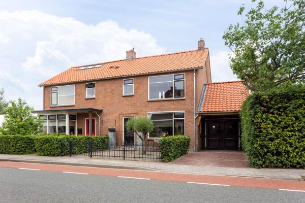 Woning Nieuwe Kerkstraat 102 Nijkerkerveen