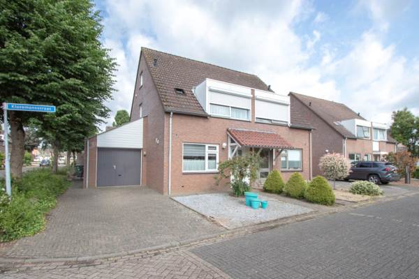 Woning Klutemansstraat 1 Roggel