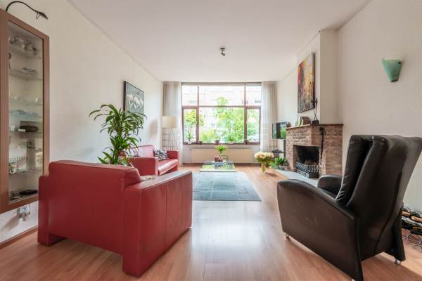 Woning Sneeuwbalstraat 106 Den Haag