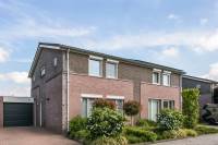 Woning De Iep 5 Budel