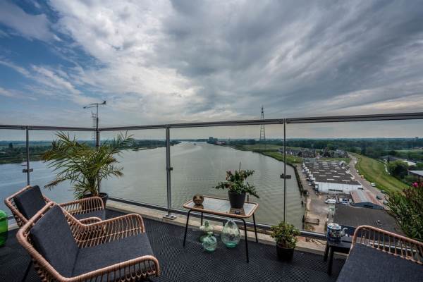 Woning Ringdijk 614 Ridderkerk