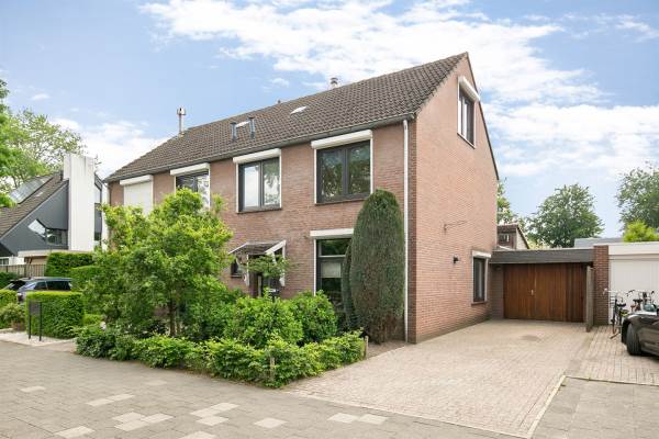 Woning Middelreuvelt 73 Grubbenvorst