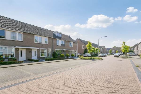 Woning Burgemeester Van Heesbeenstraat 5 Vlijmen - Oozo.nl