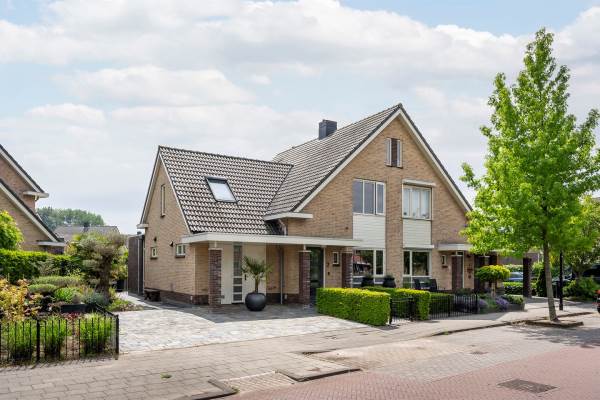 Woning Taxushout 2 Barendrecht