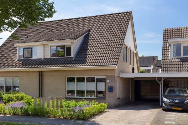 Woning Karel Schaapstraat 6 Vriezenveen