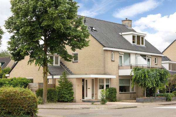 Woning Laan van Eikenrode 32 Loosdrecht