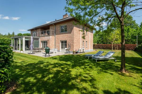 Woning Zwaluwlaan 1 HELMOND