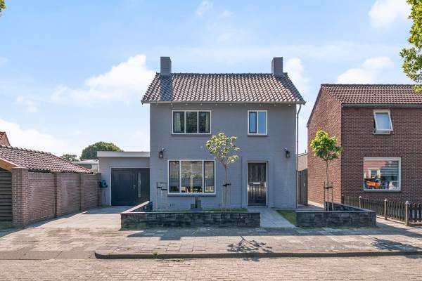 Woning Julianastraat 78 HALSTEREN