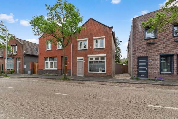 Woning Burgerhoutsestraat 144 Roosendaal