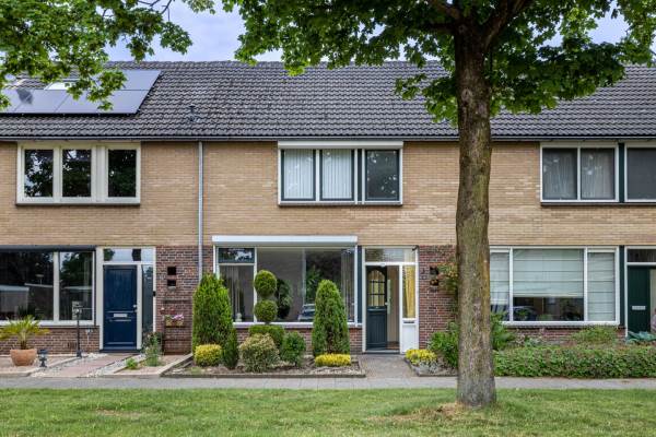 Woning Alsemhof 11 Wierden