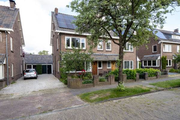 Woning Kamerlingh Onneslaan 21 Enschede