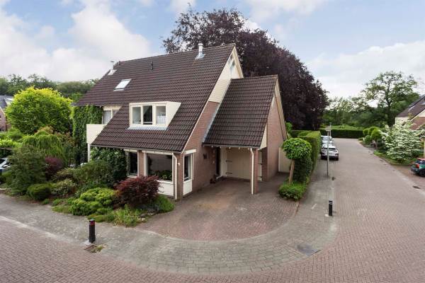 Woning Holskottelanden 30 Enschede