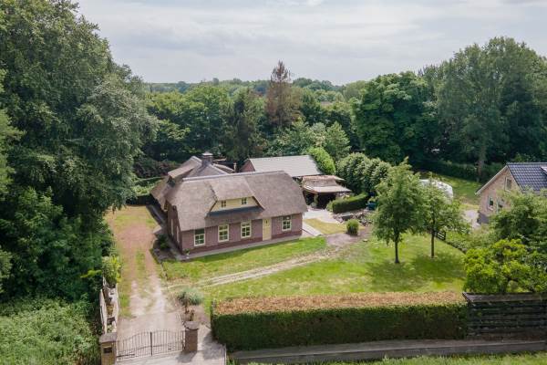 Woning Den Hulst 93 Nieuwleusen