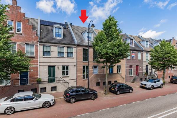 Woning Laan van Broekpolder 307 Heemskerk