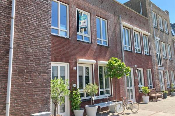 Woning Hoge Rijndijk 423 Woerden