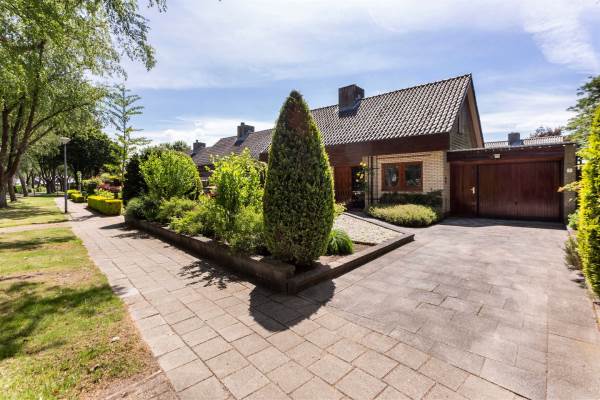 Woning Van Kluijvelaan 1 Nijkerk