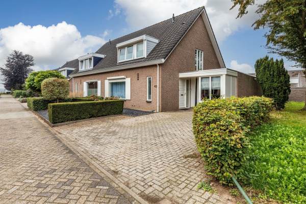 Woning Kraaiekamp 43 Elst (GE)