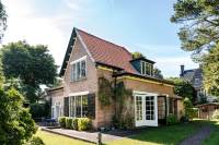 Woning Huijghens Backerlaan 1 Bloemendaal