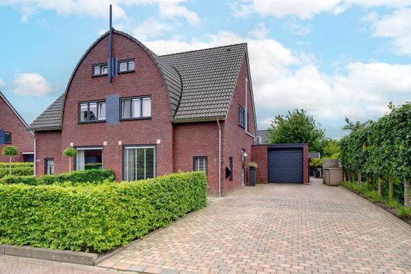 Woning Herman Colleniuslaan 8 Uithuizen