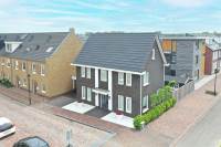 Woning Karl Braunstraat 2 Almere