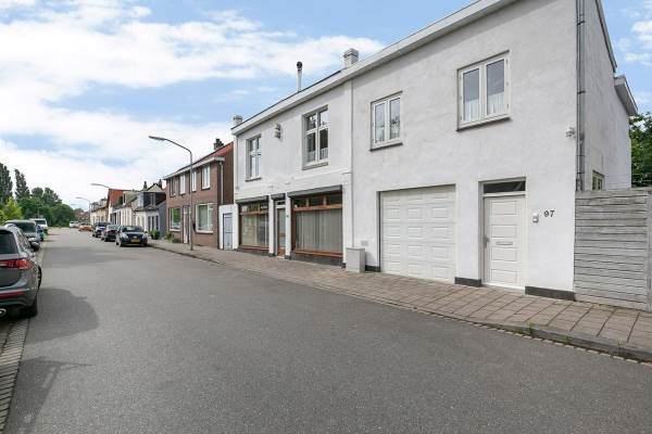 Woning Zuidendijk 9799 Dordrecht