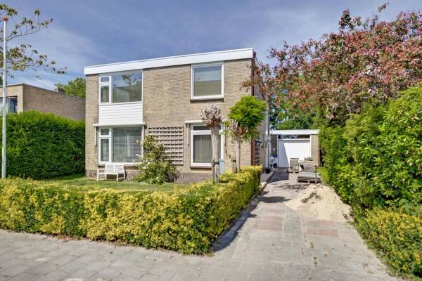 Woning Prinses Marijkestraat 47 Andijk