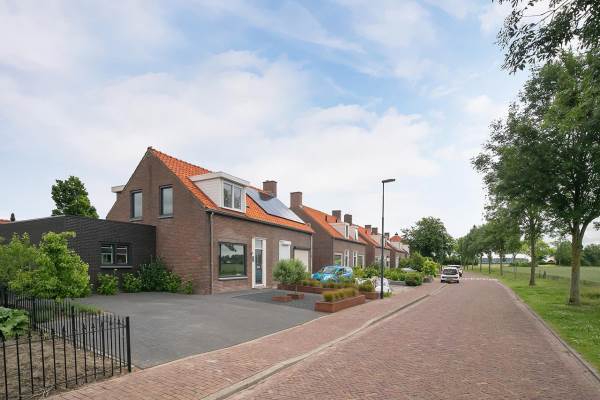 Woning Bloemenstraat 24 OVEZANDE