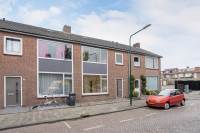 Woning Kardinaal de Jongstraat 21 Rijen