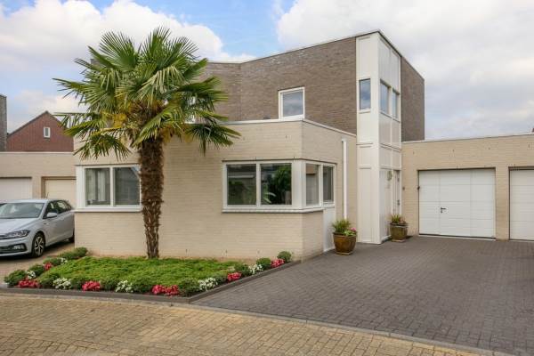 Woning Sjrievershof 8 STEYL