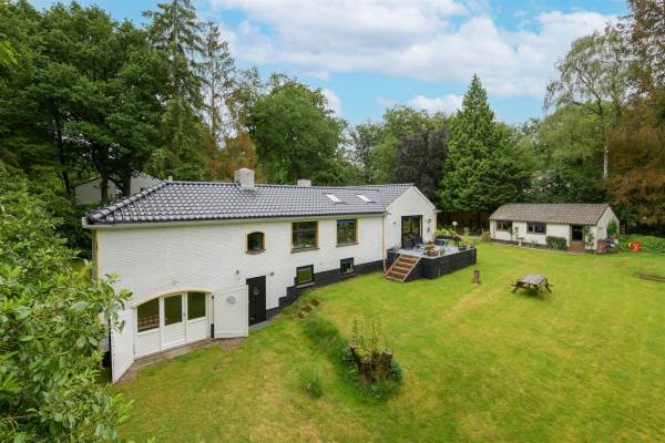 Woning Jacob van Lenneplaan 34 Baarn