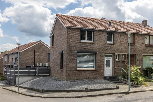 Woning Voltalaan 60 Hoensbroek