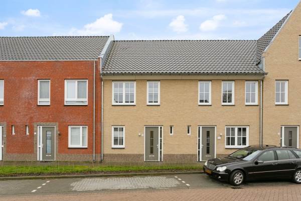 Woning Nieuwevaert 30 Kaatsheuvel